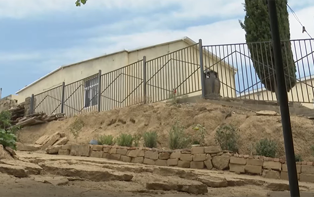 “O qapını bağlasam, şagird və müəllimlər qalacaq çöldə”