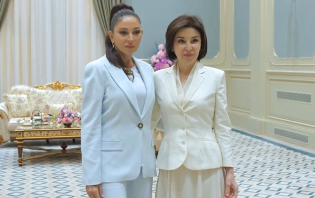 Birinci xanımlar Daşkənddə görüşdü