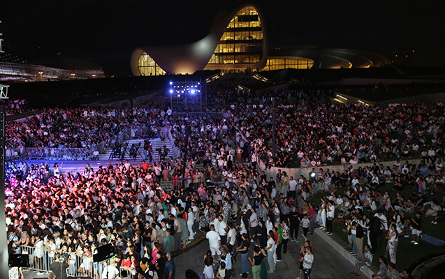“Yay Festivalı” bağlanış konserti izdihamla keçdi