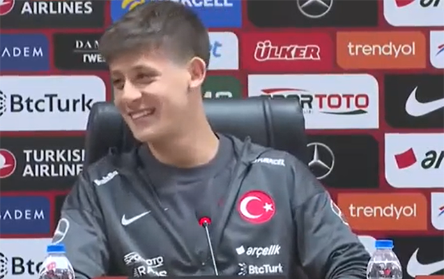 Ardanın soyadını səhv dedi, gülüşlə qarşılandı