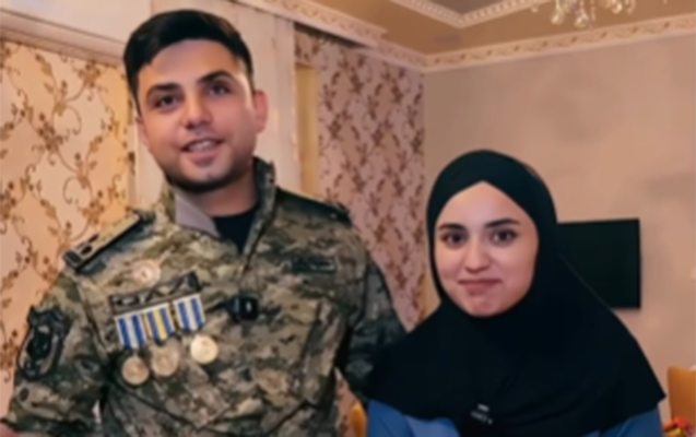 Emin “Sea Breeze”dən ev qazanan qazi ailəsindən görüntülər paylaşdı