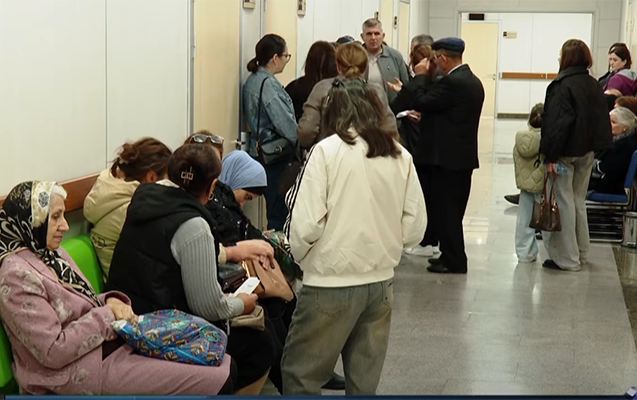 “Səhər 5-dən gəlmişəm, olmuşam 19-cu adam”