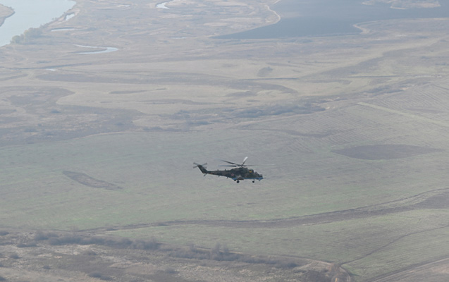 İlham Əliyevin təyyarəsini hərbi helikopterlər müşayiət etdi