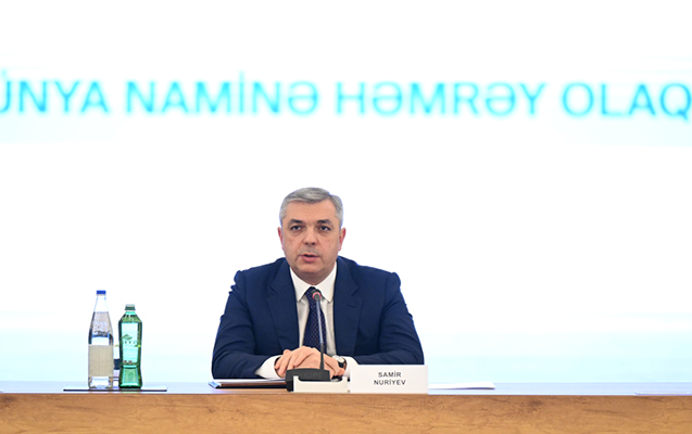 Məmurlar bir araya gəldi