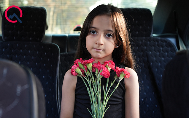 Bir qız uşağının gözü ilə...