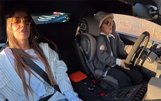 Sofuoğlunun 5 yaşlı oğlu “Lamborghini” sürdü