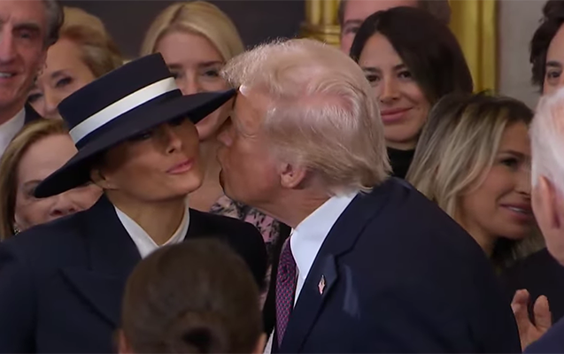 Arvadını öpmək istədi, papağı qoymadı