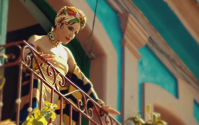 “Ev təmizləməkdən dizlərim gömgöy olub”