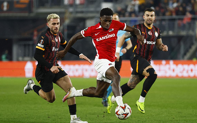 “Qalatasaray” belə darmadağın oldu