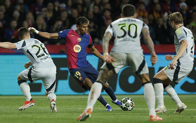 Lamin Yamaldan möhtəşəm qol