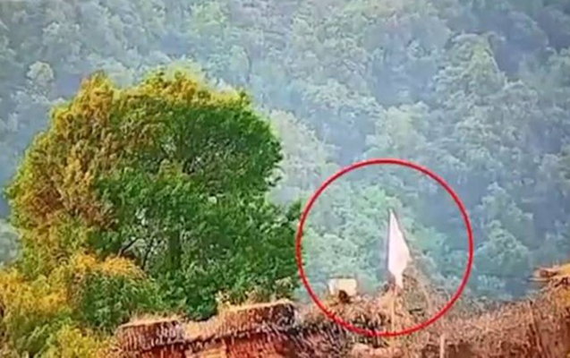 Hindistan ağ bayraq qaldırdı