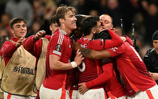 İngiltərə klubları finala belə yüksəldi