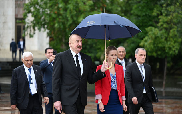 Prezidentdən kübar davranış