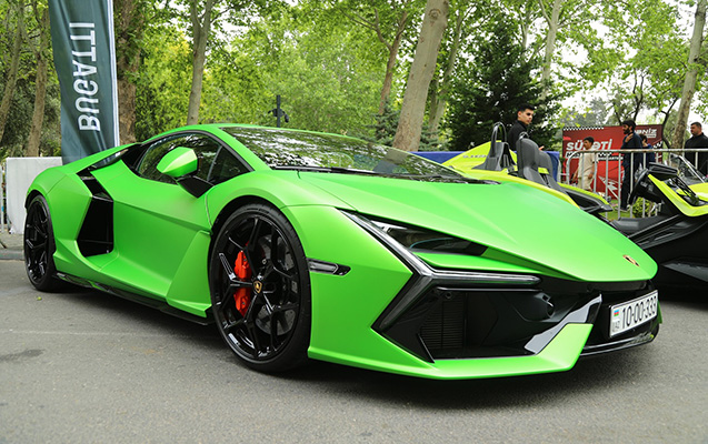 Bu gün isə “Supercar”ları görə bilərsiniz