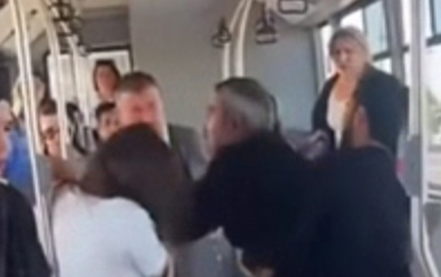 Bakıda avtobusda növbəti insident