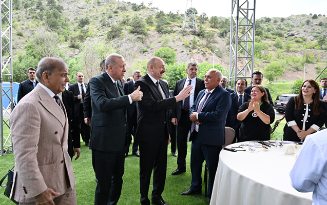 Laçında bayram ab-havası...