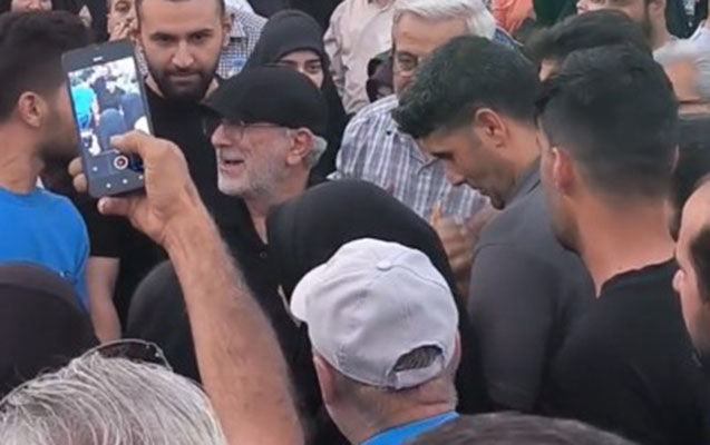 Öldüyü deyilmişdi, mitinqə qatıldı