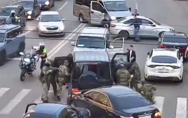 Təkcə Şahin Şıxlinskini saxlamağa bu qədər adam gəlibmiş