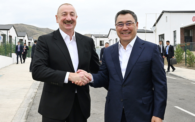 Prezidentlər Xıdırlı kəndinin 1-ci mərhələsinin açılışında iştirak etdi