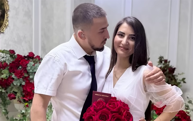 “Qızıma deyib ki, get özünü balkondan at yerə...”