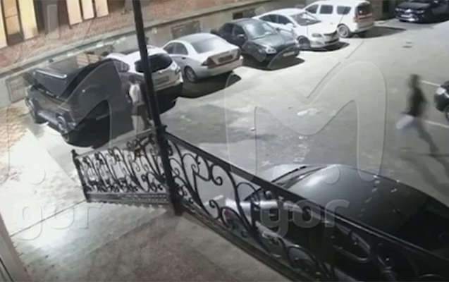 Rusiyalı MMA döyüşçüsü küçədə güllələndi