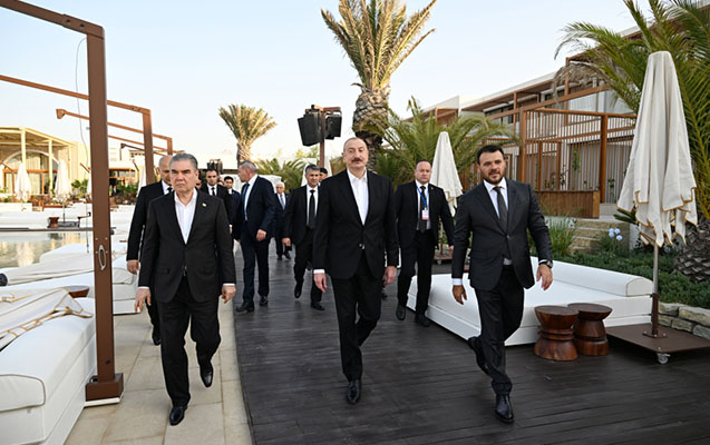 “Sea Breeze”i gəzdilər...