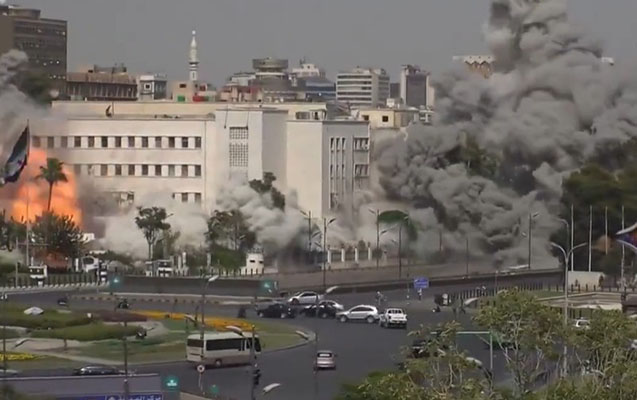 İsrail ordusu Dəməşqə güclü zərbələr endirdi