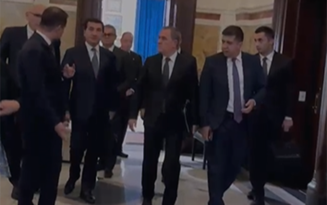 Azərbaycan nümayəndə heyəti Ağ Evə yola düşür