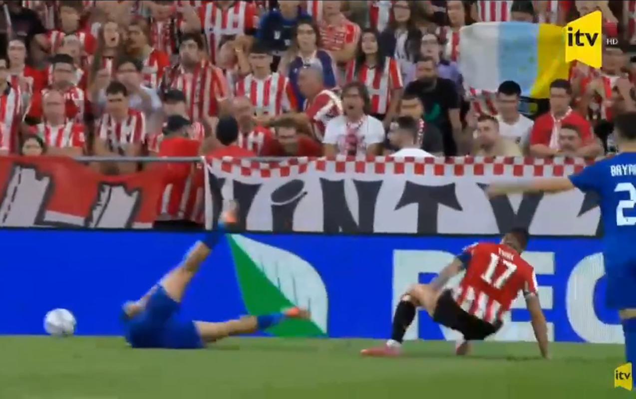 “Qarabağ”ın oyununda mübahisəli epizod