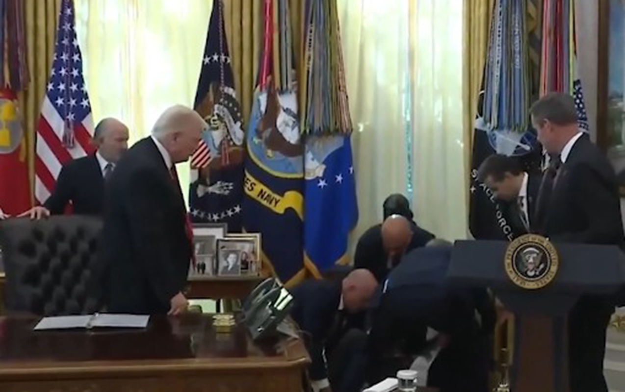 Ağ Evdə ürəyi getdi, Tramp təşvişə düşdü