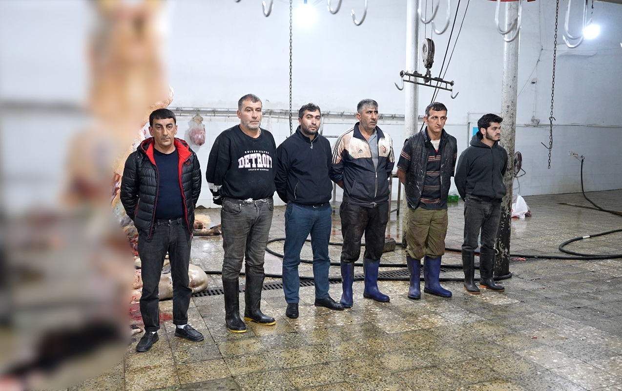 2 tona yaxın yararsız əti keyfiyyətli ət kimi satışa çıxardılar