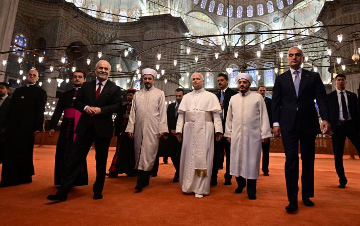 Papa Sultanəhməd məscidində