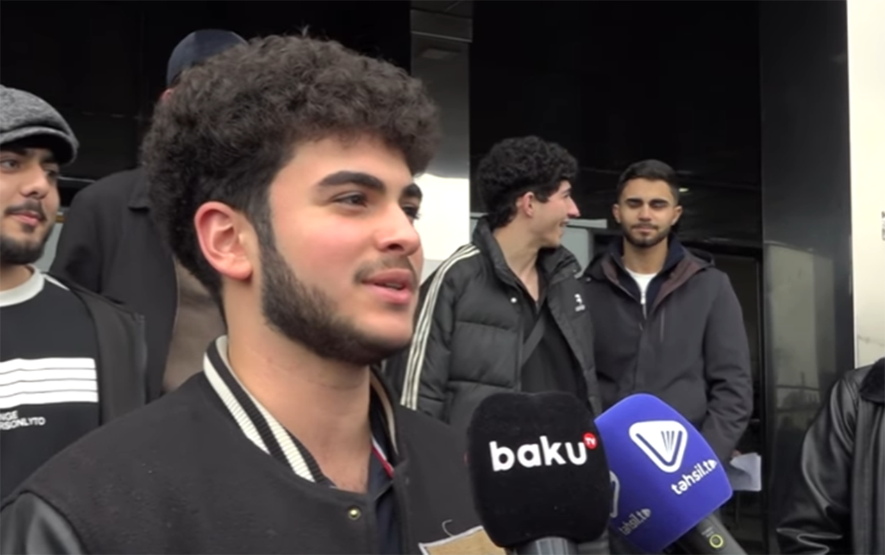 “Yerdəki 100 manatı götürmək istəyəndə yıxıldı”