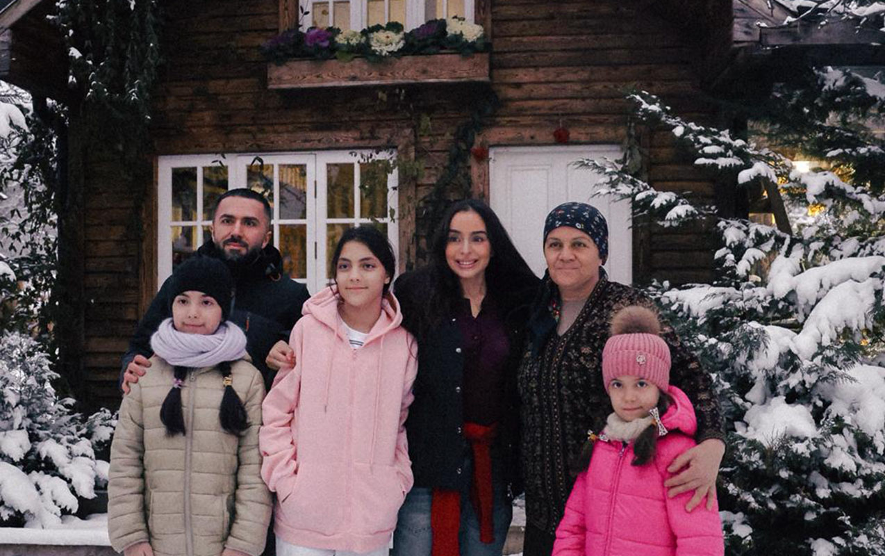leyla-eliyeva-qizi-ile-kend-heyatinin-cekilisinde