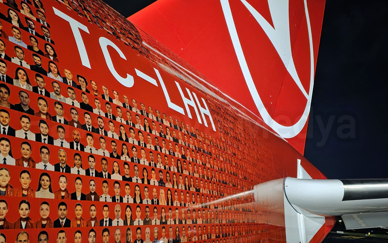 teyyarenin-ustune-100-min-iscinin-fotosu-vuruldu