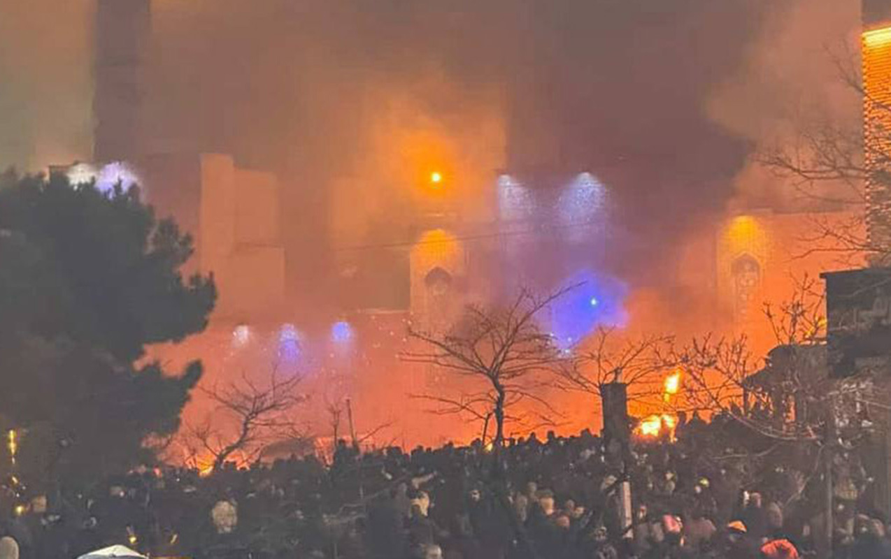 iranda-hetta-mescidlere-de-ziyan-vurulub