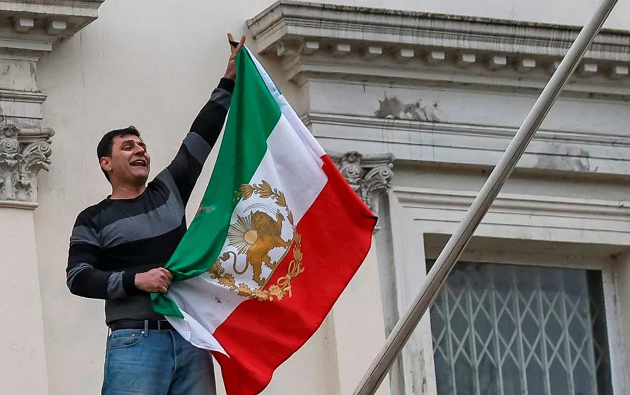 britaniya-sefiri-iran-xin-e-cagirildi