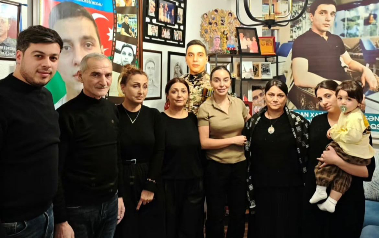 leyla-eliyeva-sehid-ailesini-ziyaret-etdi
