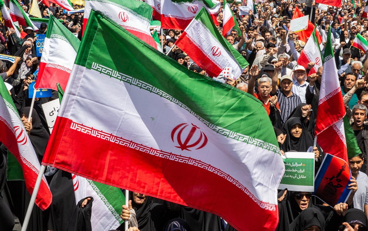 pezeskianin-cagirisindan-sonra-kucelere-axisdilar