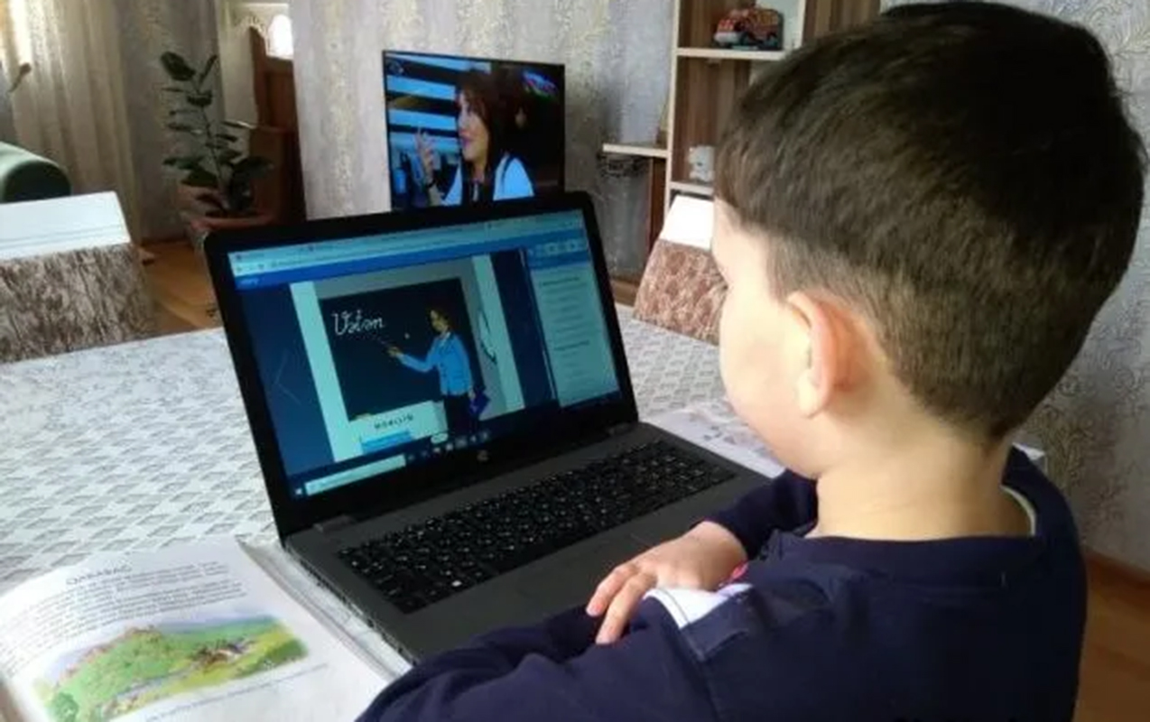 ucqar-kend-mekteblerinde-distant-tehsil-sinaqdan-kecirilir