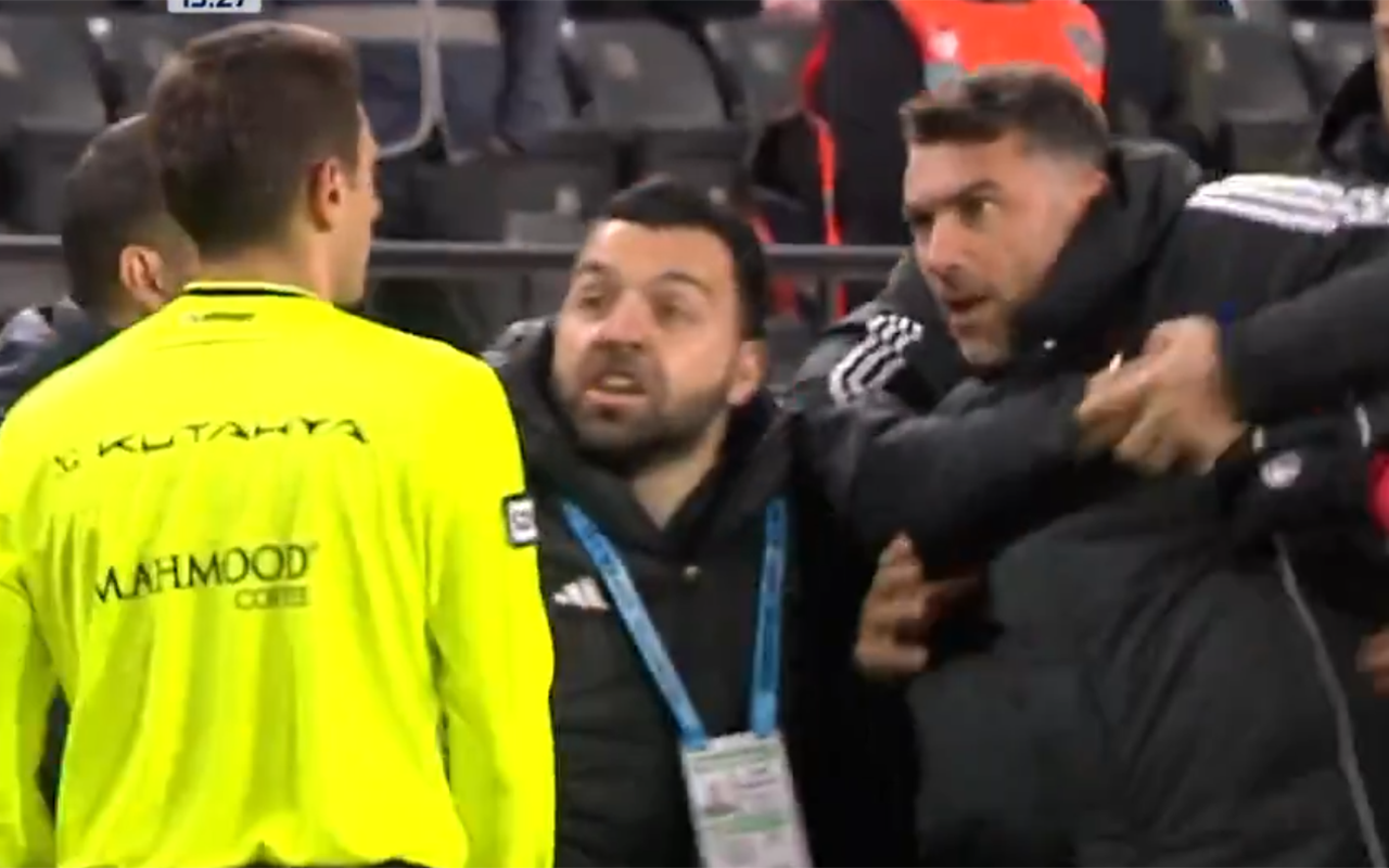 burak-yilmaz-hakime-hucum-etdi