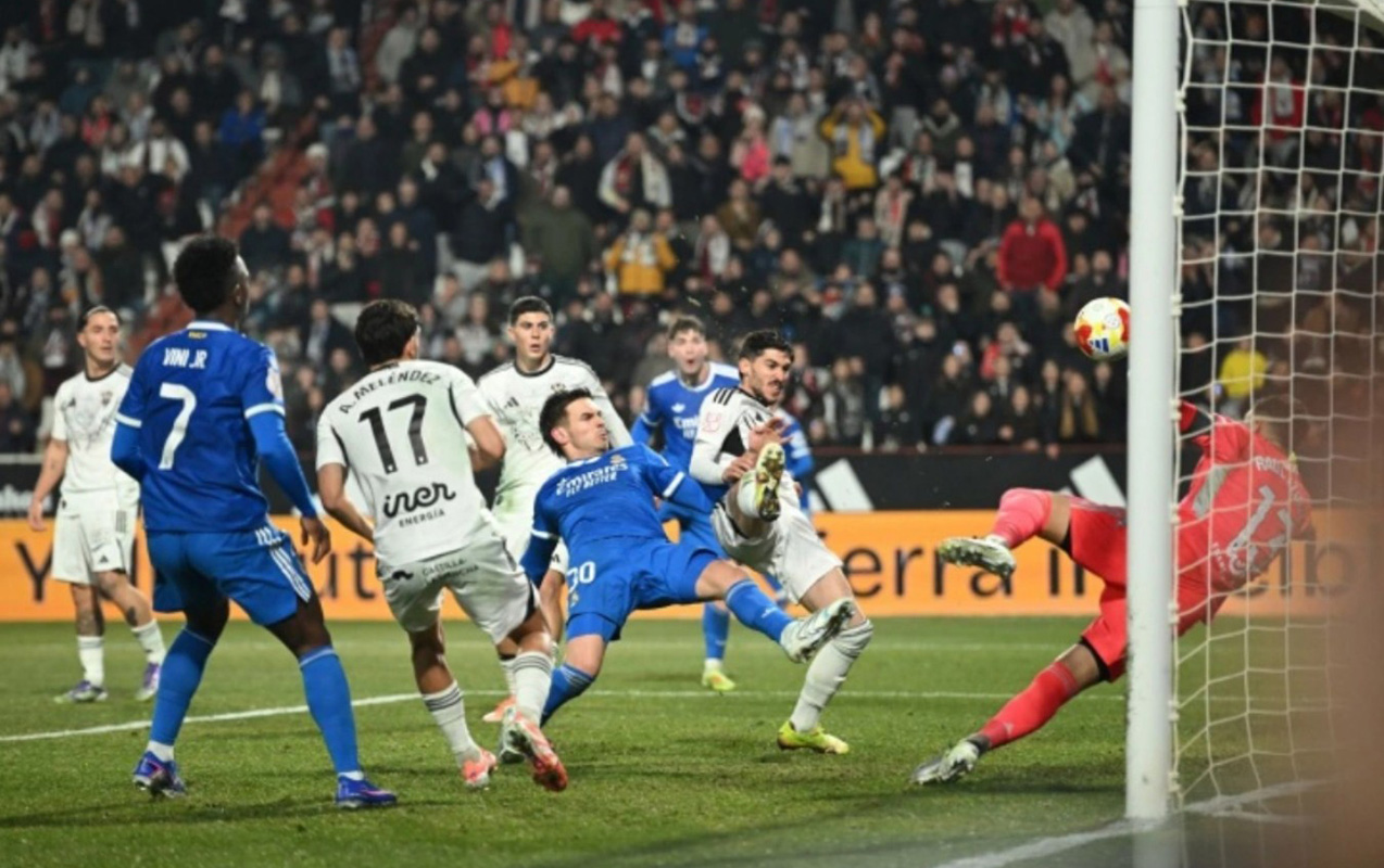 real-madrid-kral-kubokunda-mubarizeni-dayandirdi