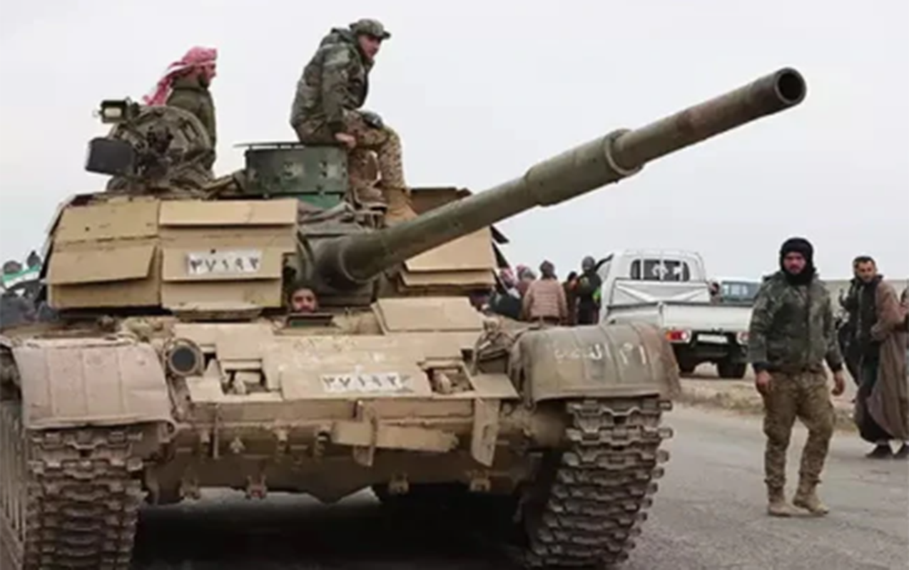 suriya-ordusu-tabka-seherine-nezareti-temin-etdi