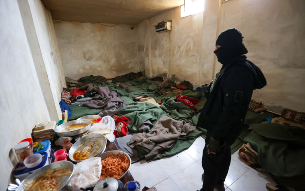 esirlerin-saxlandigi-ypg-hebsxanasindan