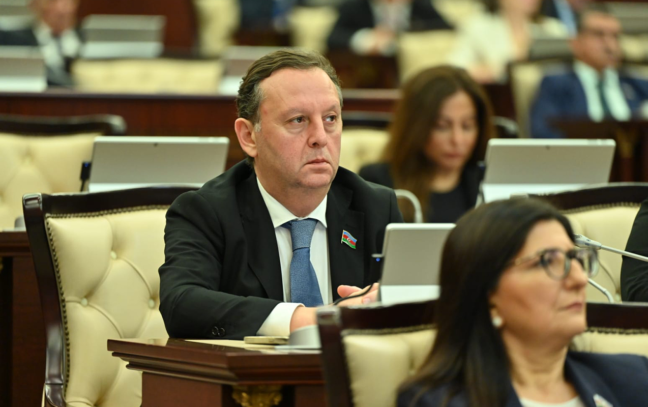 heyder-eliyev-metbuat-konfransinda-bu-cinayete-qarsi-etiraz-sesini-ucaltmisdi