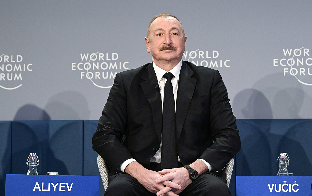 prezident-davosdaki-panel-iclasinda-istirak-edib