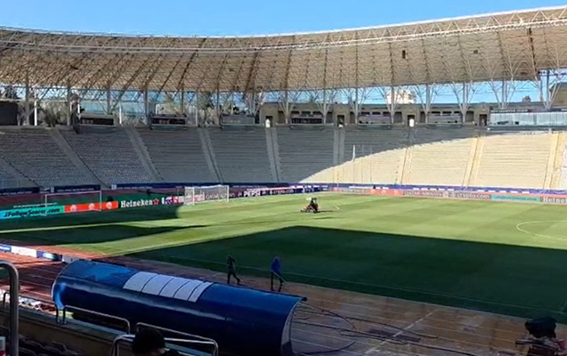 respublika-stadionu-qardan-temizlendi