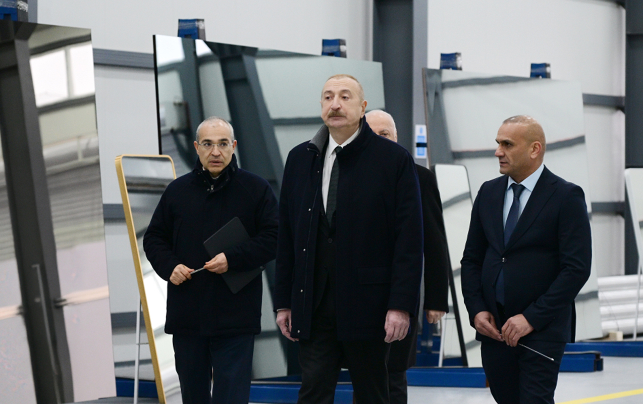 Prezident Sumqayıtda açılışlarda