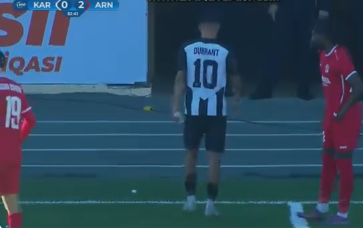 “Oynaya bilmirəm” deyib özbaşına meydandan çıxdı