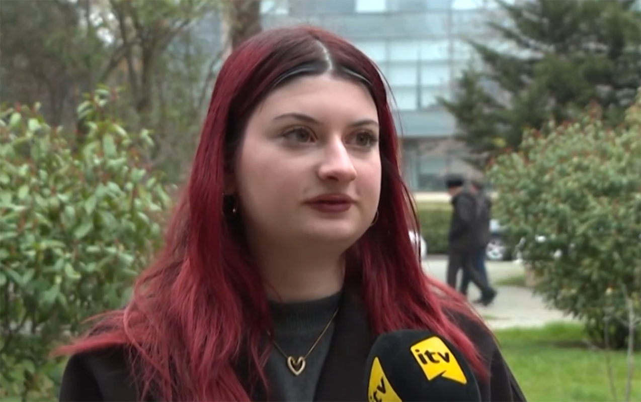“Canlıda eşitdik, 25-26 yaşlarında oğlan səsi idi”